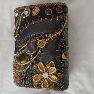 Vintage Pursue Black